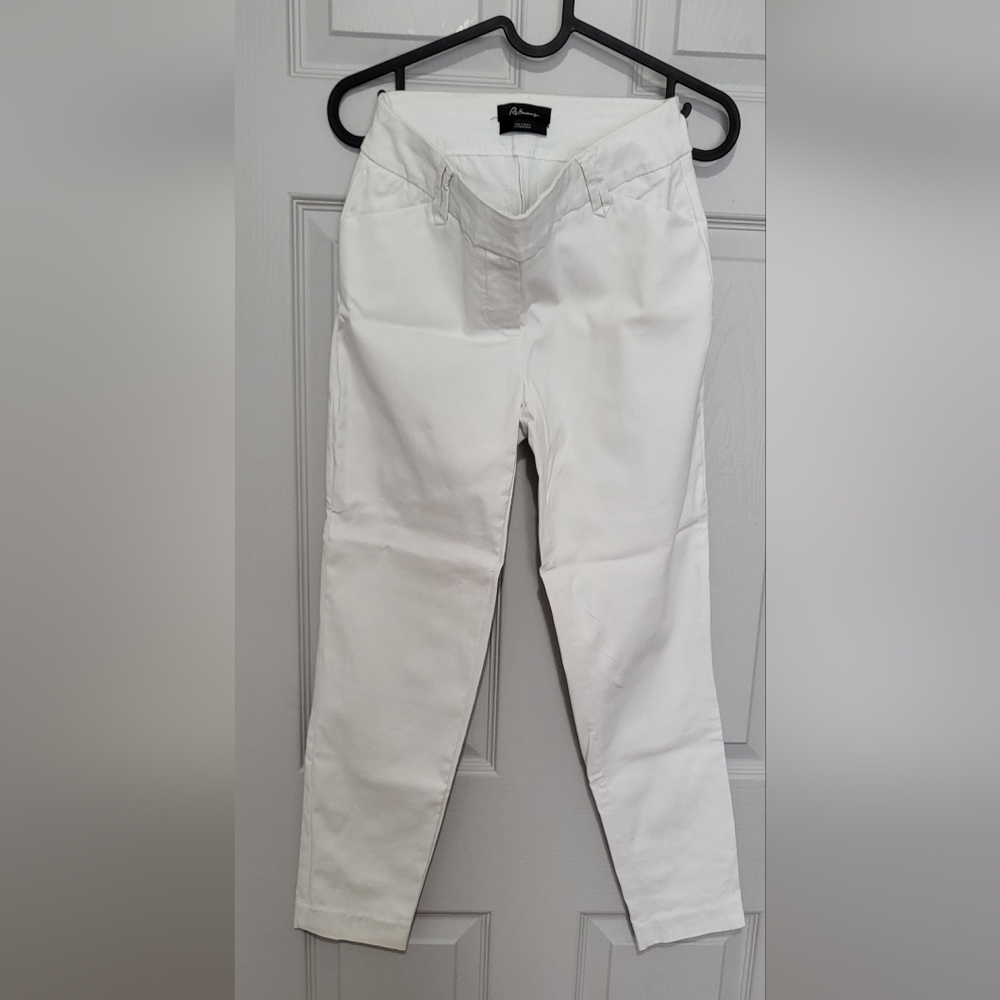 White reitmans pants